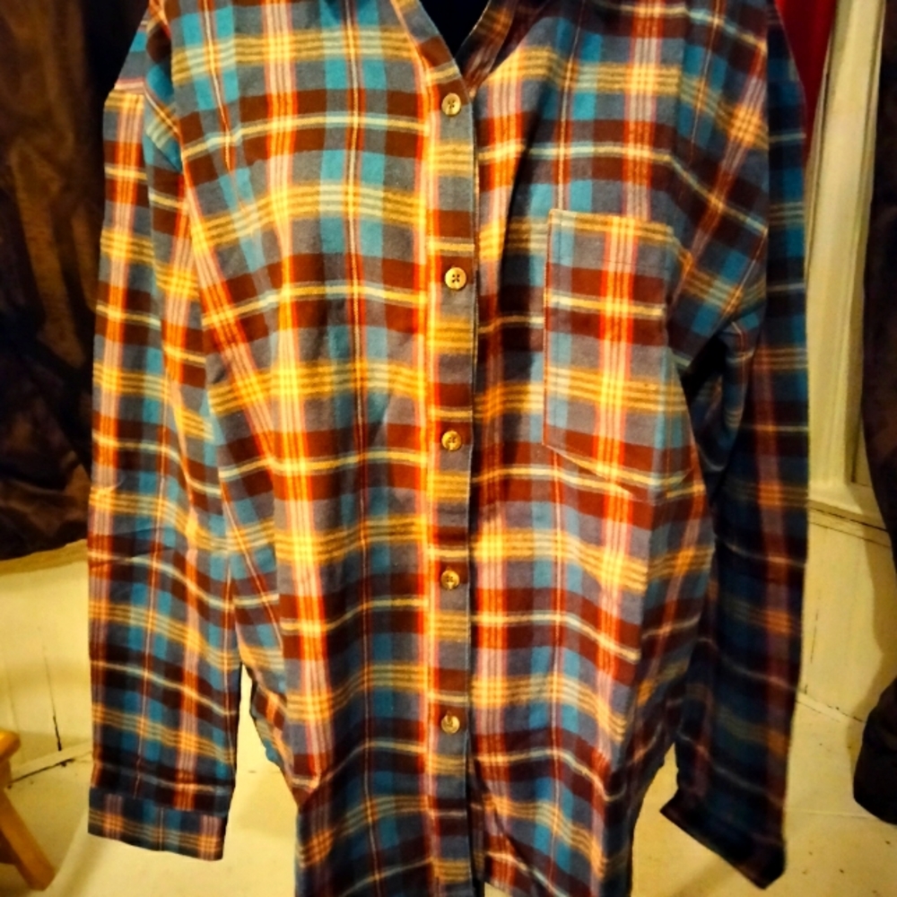 Wild Fable Womens Soft flannel shirt. Plaid. Size 1X.